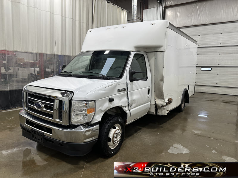 2021 Ford E-Series E-350 Cutaway